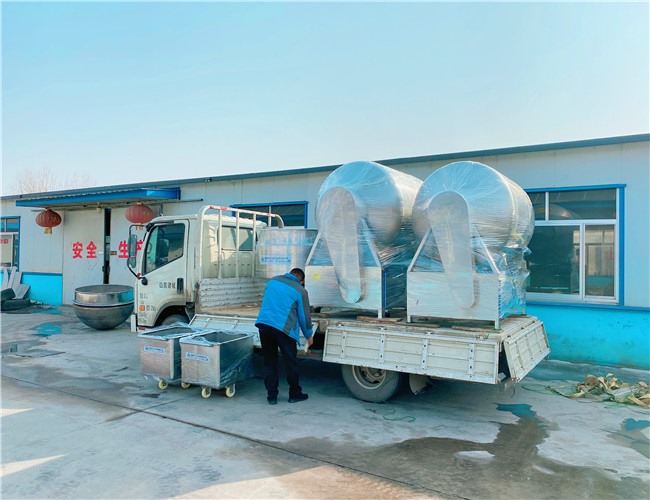1600L\1200L真空滾揉機(jī)，700L電加熱夾層鍋，發(fā)貨河南