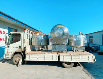 700L立式電加熱夾層鍋2臺，1200L真空滾揉機1臺，發(fā)貨河南