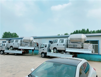 1200L真空滾揉機(jī)2臺(tái)，100L真空滾揉機(jī)1臺(tái)，200L料車5臺(tái)，發(fā)貨吉林長春