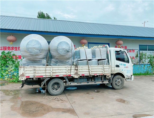 800L真空滾揉機2臺，200L料車15臺，發(fā)貨昌樂