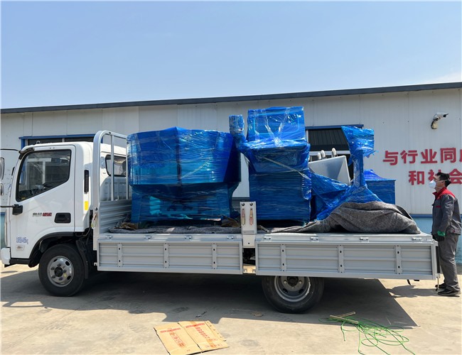 氣動鹽水注射機、外置料水攪拌器、立式電加熱煮鍋，發(fā)貨河南周口