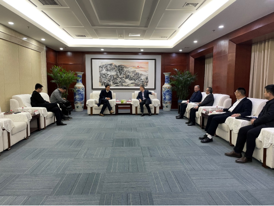 市產(chǎn)業(yè)集團(tuán)黨委書記、董事長劉培建一行拜訪多家企業(yè) 共商合作發(fā)展620.png