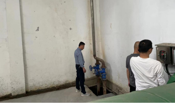 自來(lái)水公司防汛安全檢查簡(jiǎn)報(bào)428.png 自來(lái)水公司防汛安全檢查簡(jiǎn)報(bào)428.png